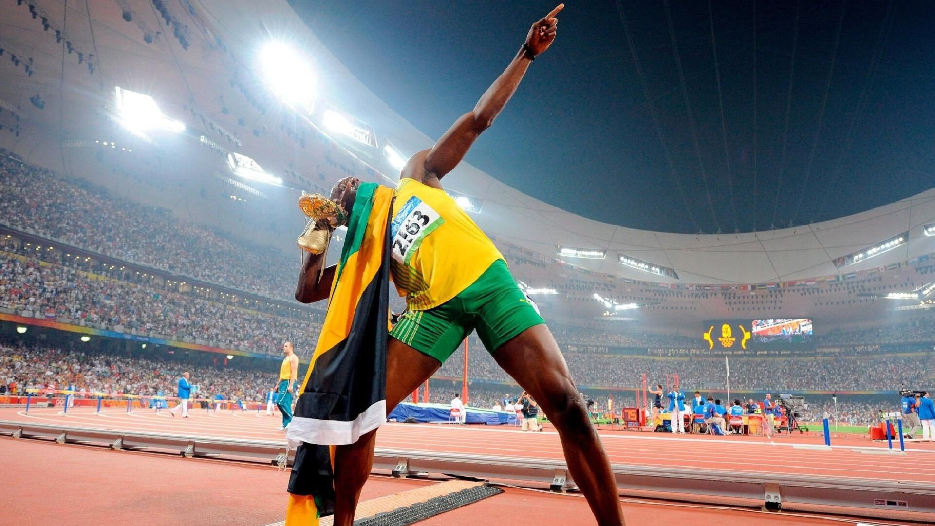 凯特·道格拉斯在压力中展现冠军风范,道格拉斯凯尔纳媒介奇观