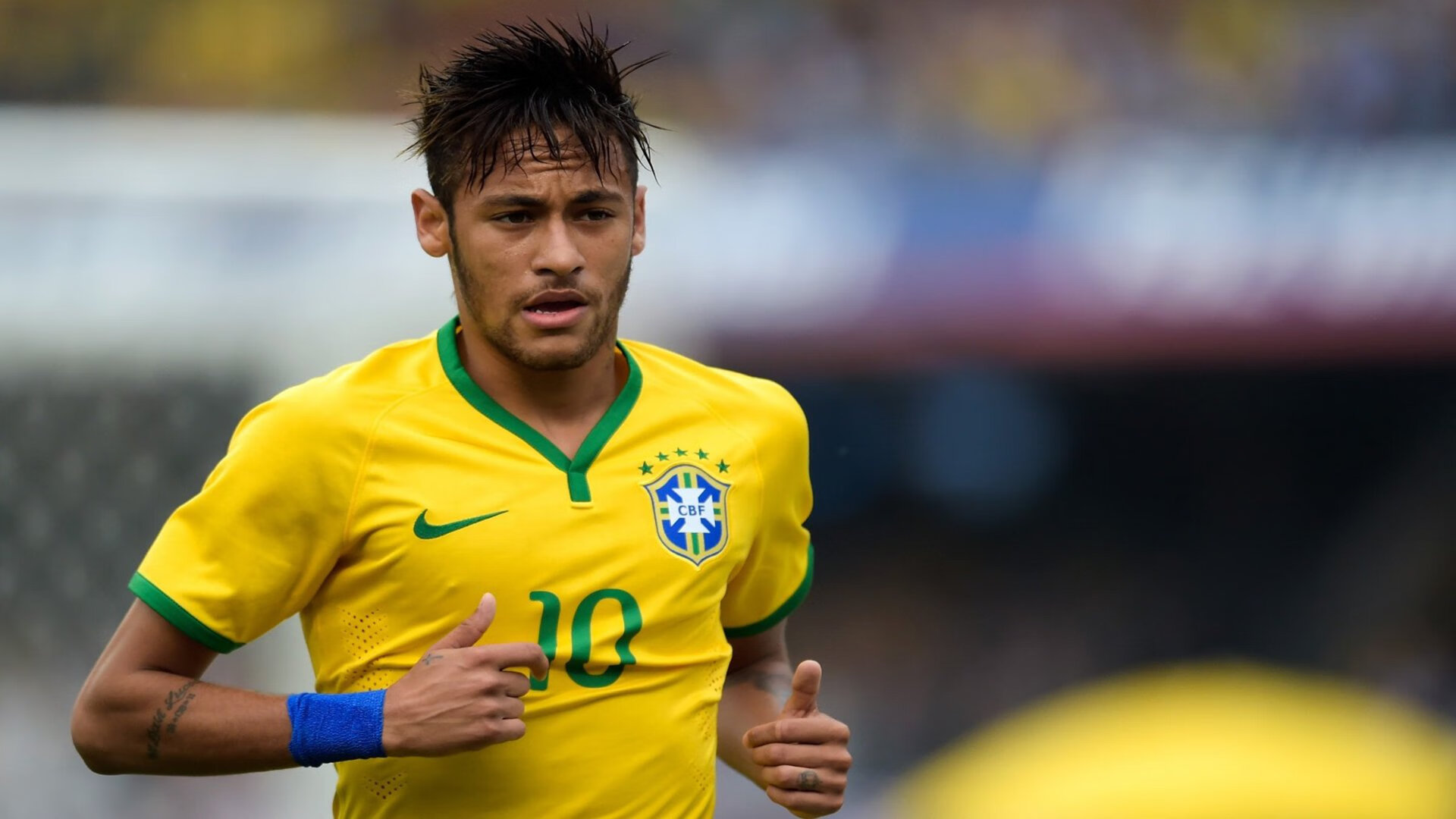 网球大满贯赛场 新星崭露头角,网球大满贯比赛视频